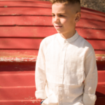 Λινό πουκάμισο με μαο γιακά σε μπεζ χρώμα